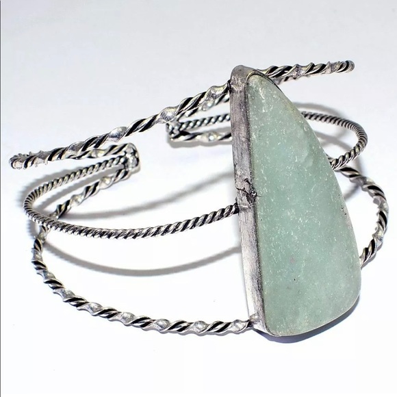 Green Amazonite handcrafted statement cuff - Picture 4 of 4